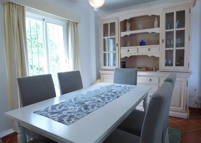 Selecta Casa Esmerdo Estepona