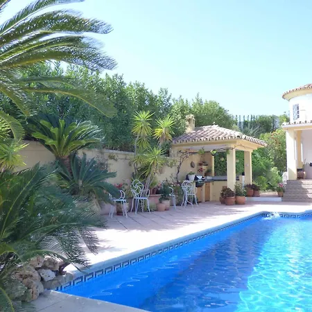 Selecta Casa Esmerdo Estepona