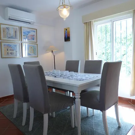 Selecta Casa Esmerdo Estepona