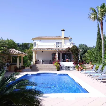 Selecta Casa Esmerdo Feriehus Estepona